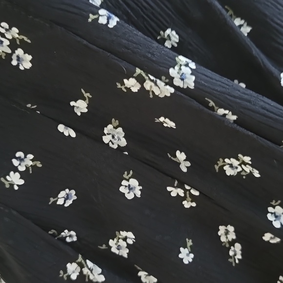 Sezane Floral Blouse and Skirt Set, GUC, French Chic, Quiet Luxury Paris - Picture 12 of 12